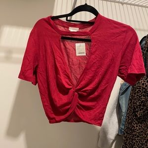 UO Cut out crop top
